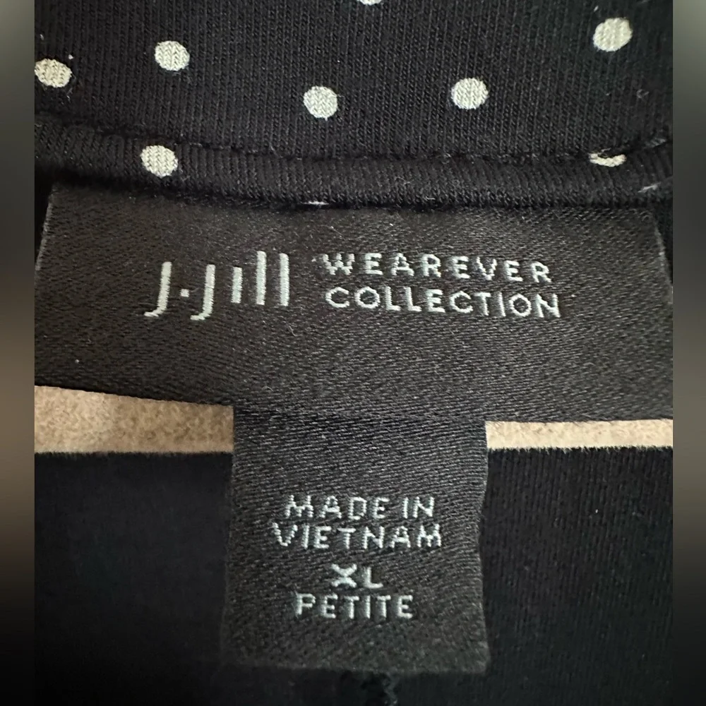 J.Jill Wearever Seamed Split-Neck Dress in black Tossed Dots Size XLP NWOT - Picture 12 of 16